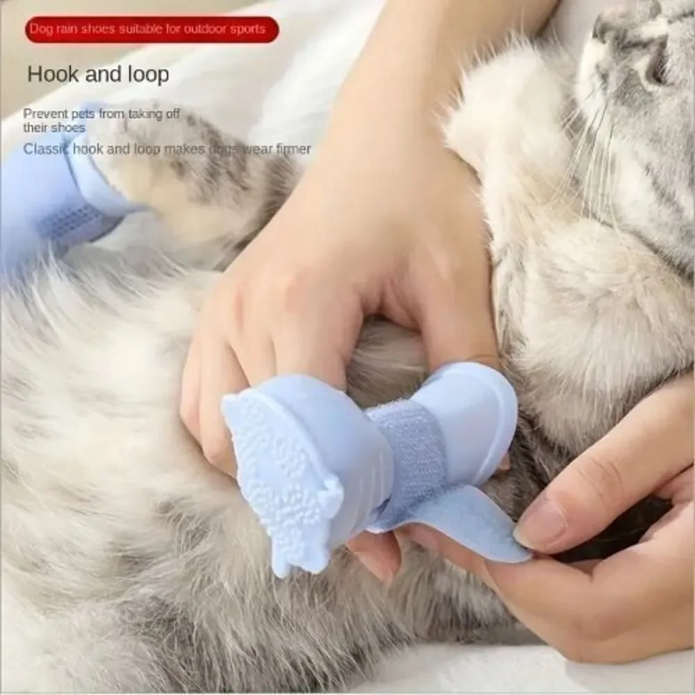 Waterproof Anti-Slip Dog Paw‎ Protectors with Adhesive Straps for All Breeds - M